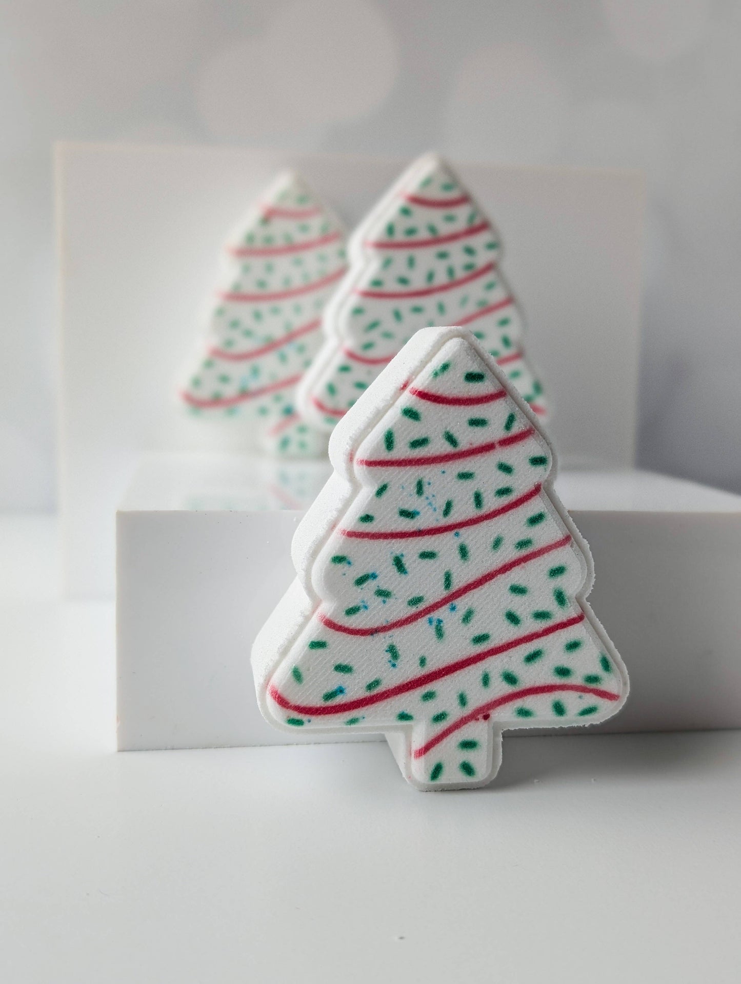 Christmas Tree Cake Bath Bomb - Christmas 2025