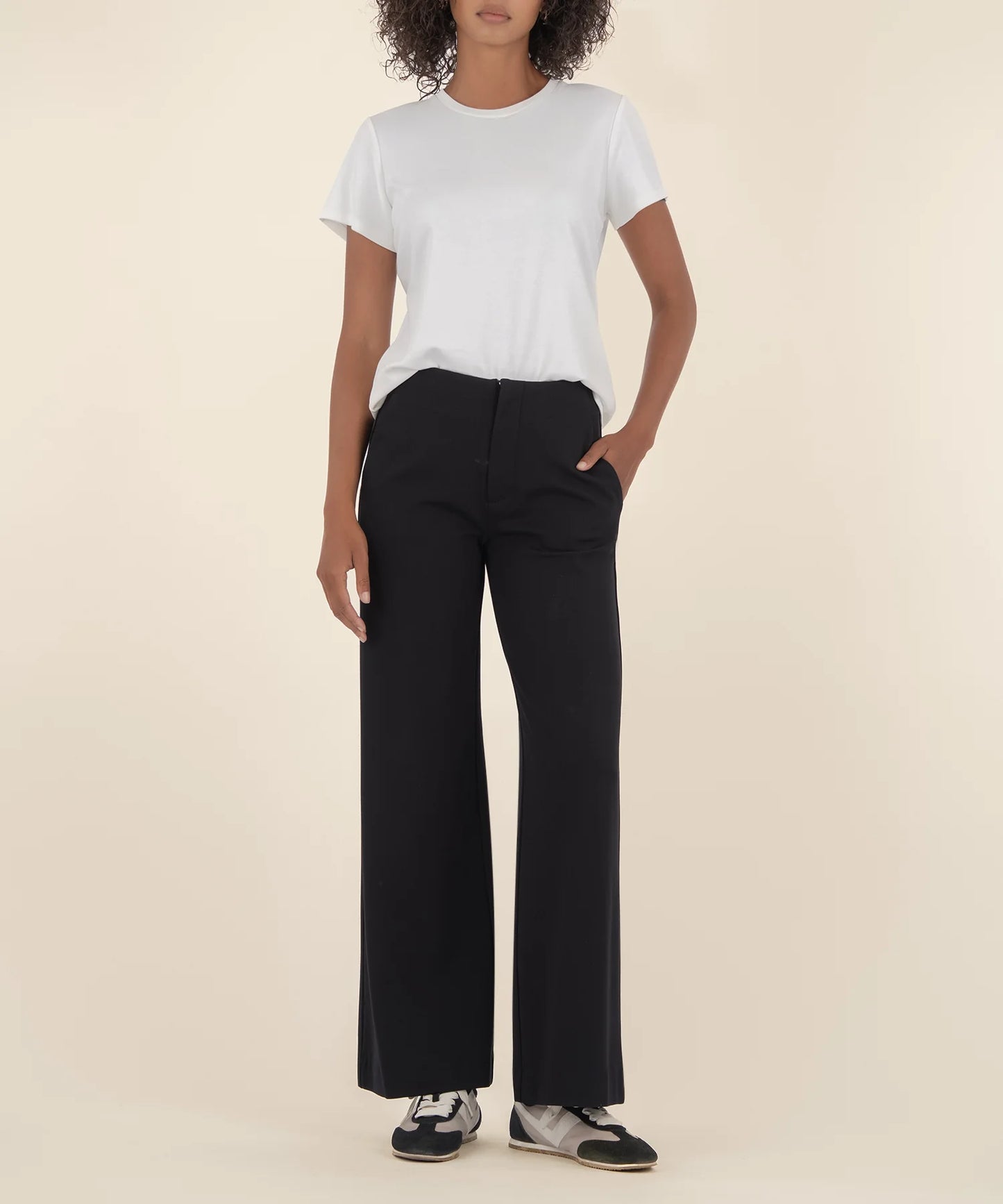 Black Med Wide Leg Trouser