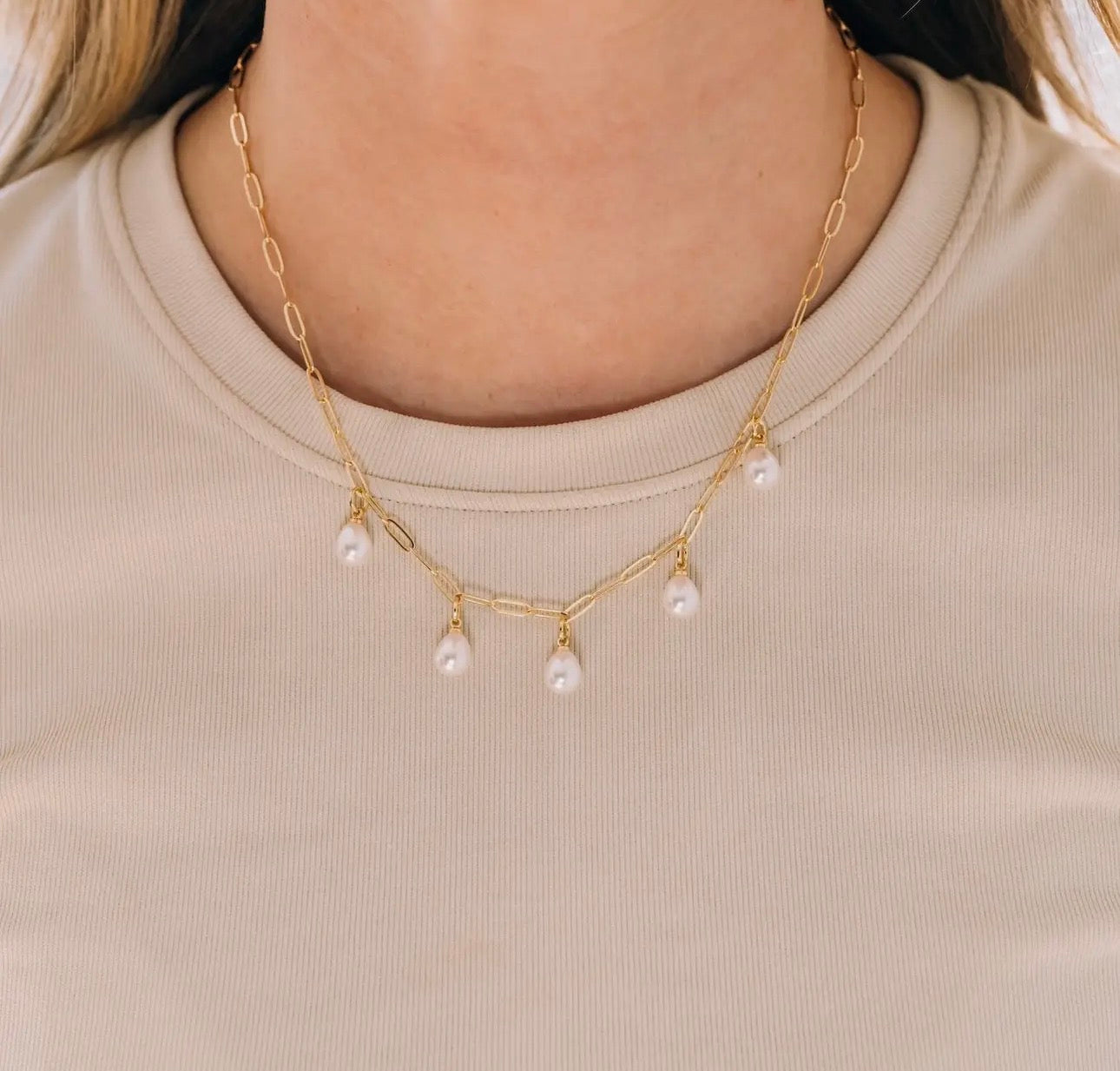 Darling Pearl Necklace
