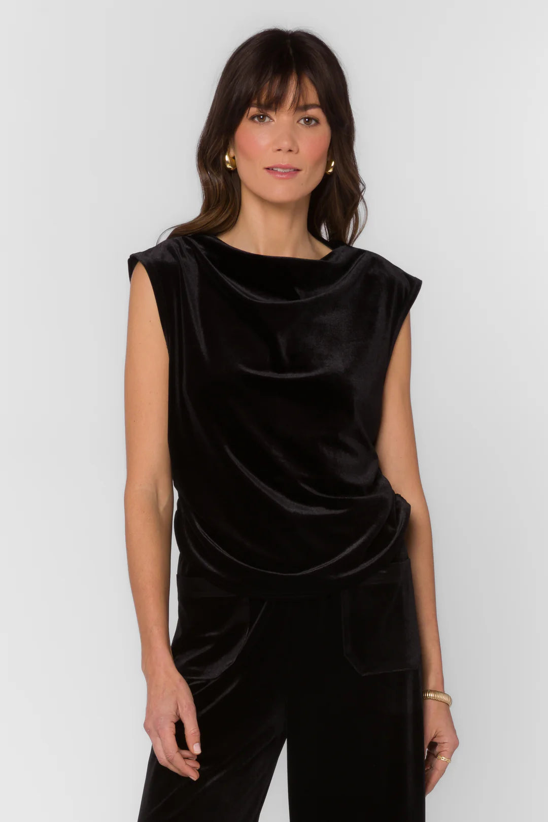 Lavali Pure Black Top