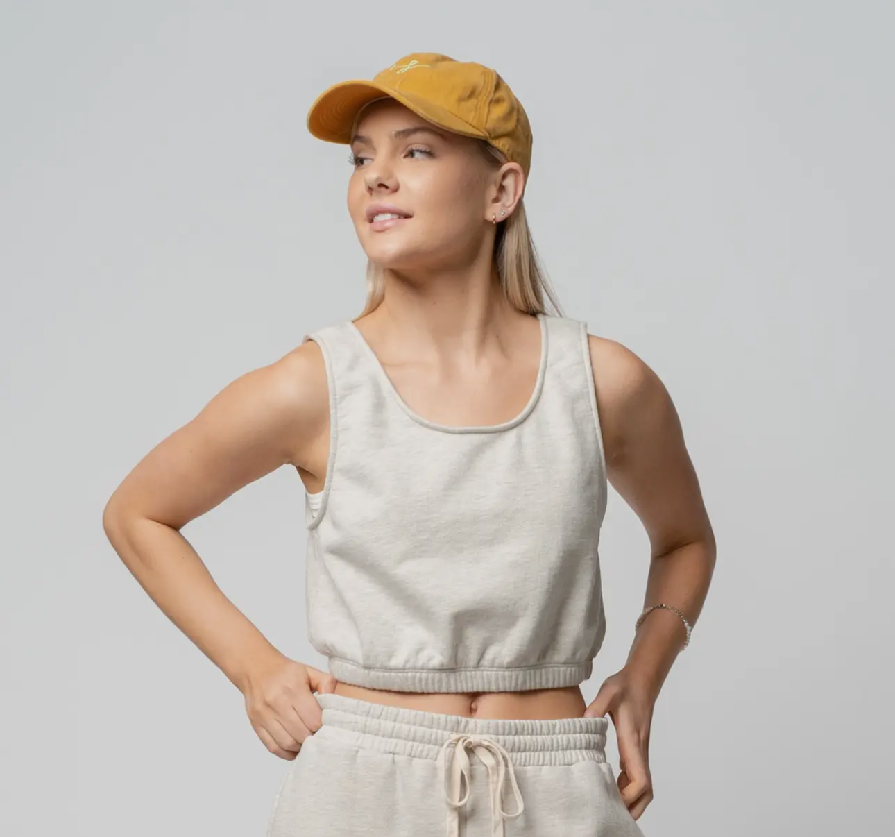 Scoop Neck Cropped Tank Top